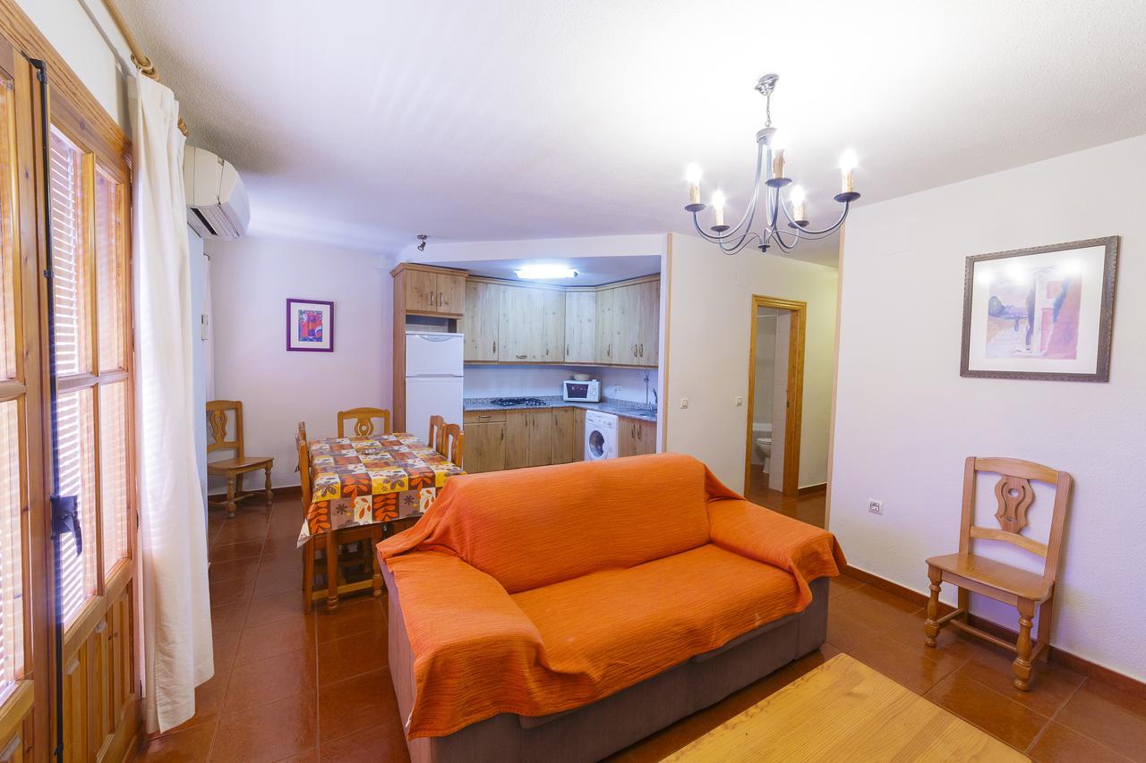 Apartamentos Ribera Del Jucar 阿尔卡拉德尔胡卡尔 外观 照片