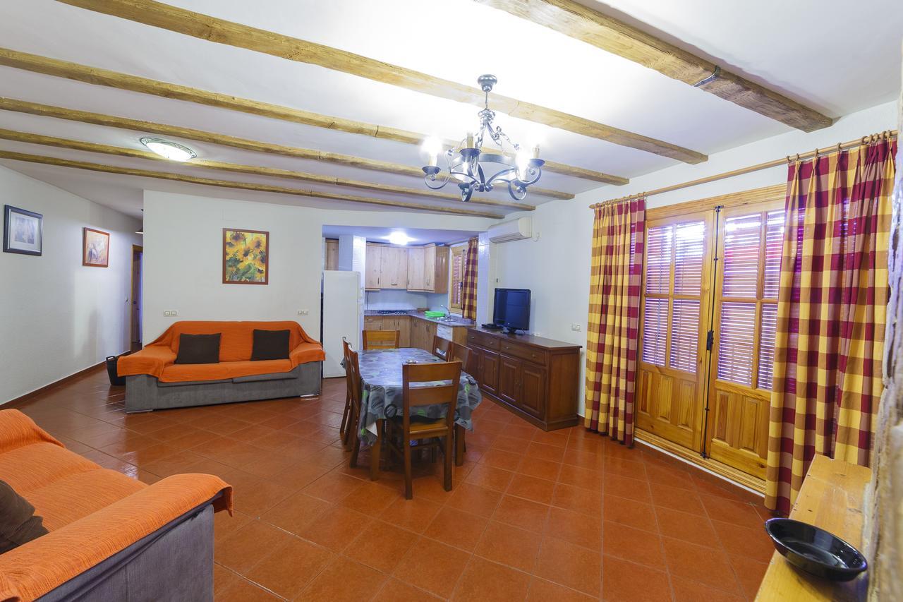 Apartamentos Ribera Del Jucar 阿尔卡拉德尔胡卡尔 外观 照片